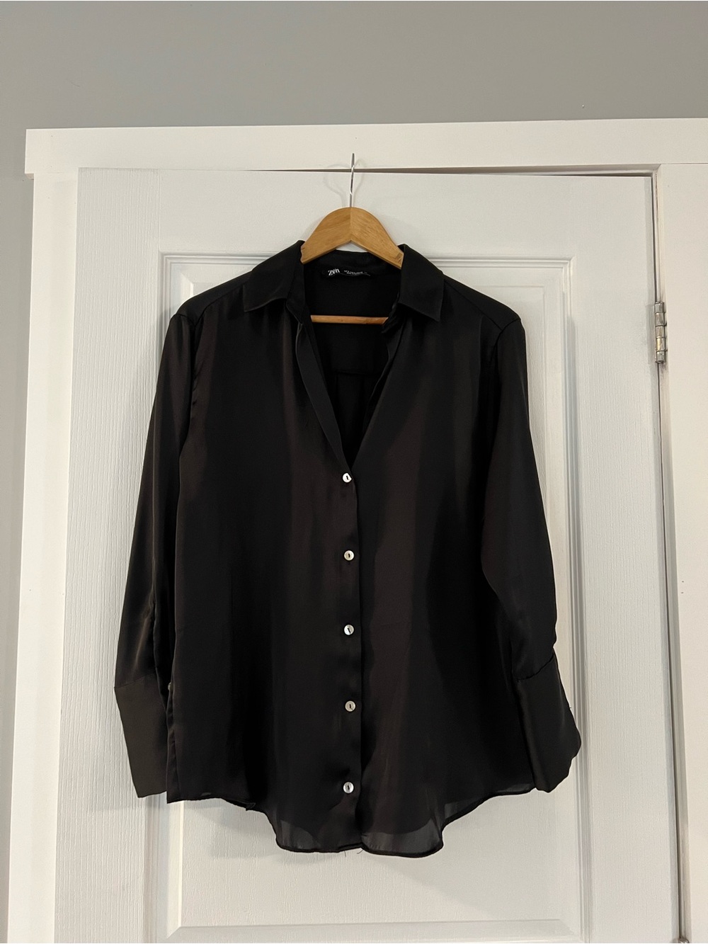Zara Black Women's Button-Down Shirt
